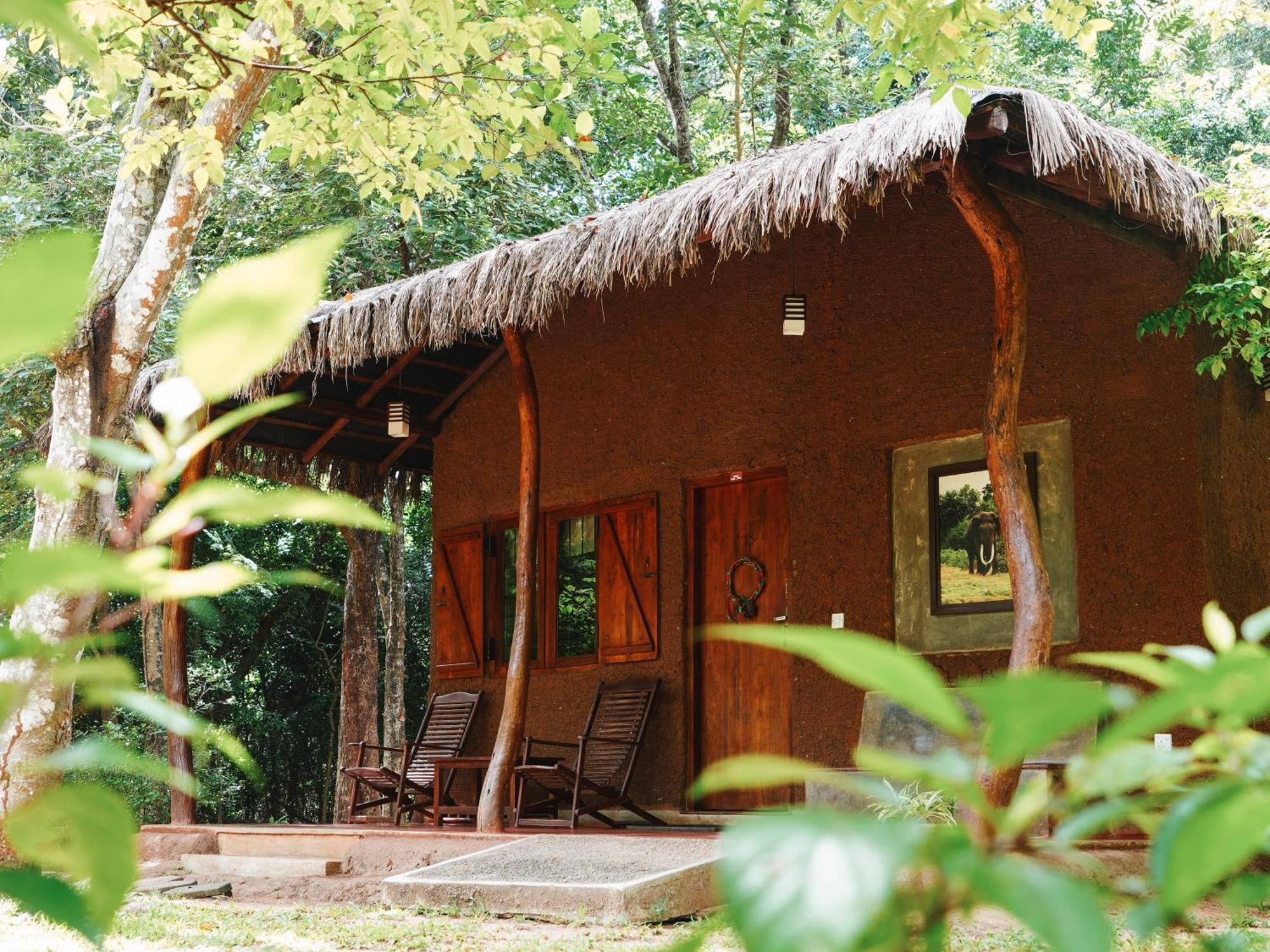 The Other Corner Habarana Exterior photo