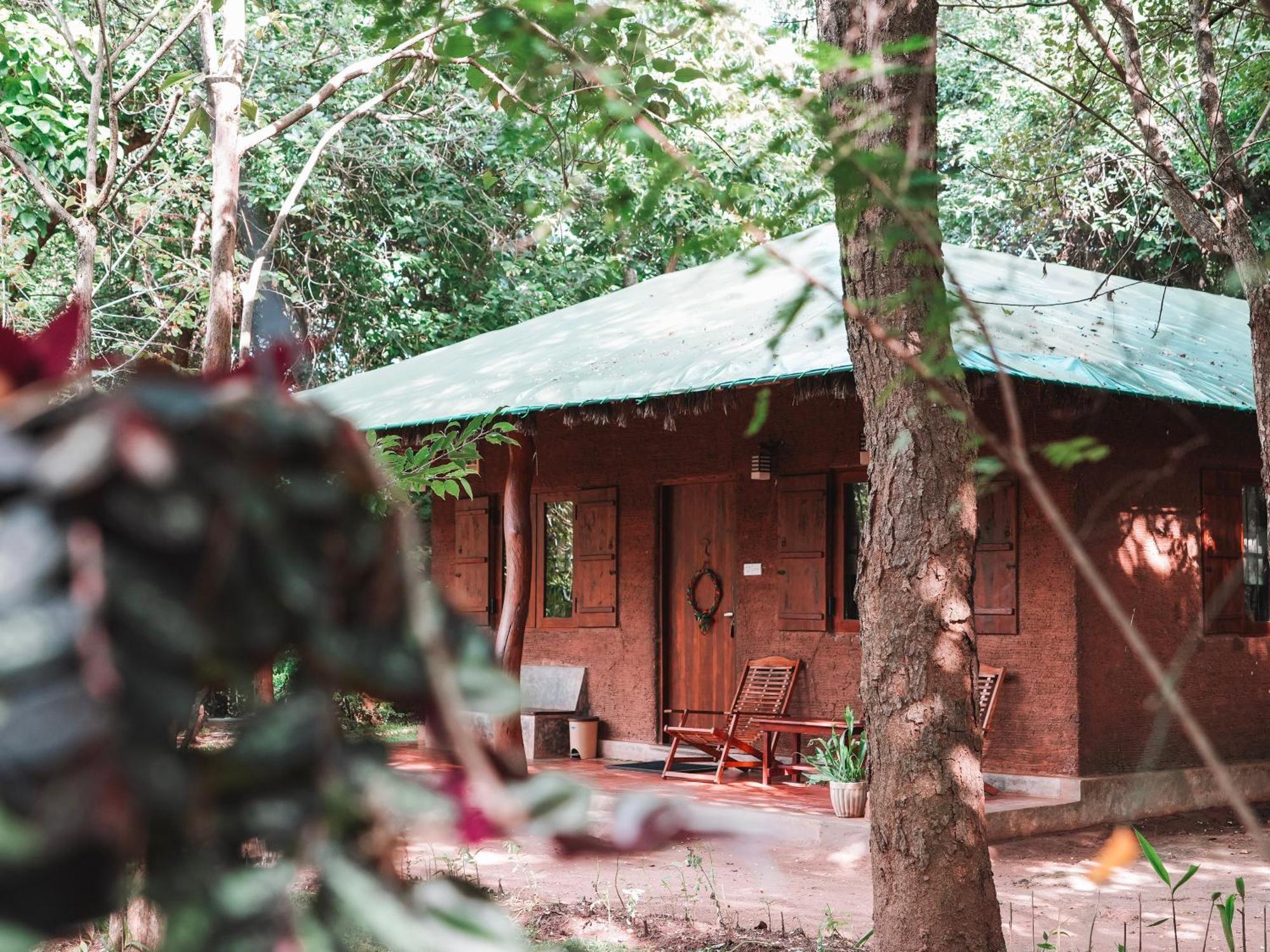 The Other Corner Habarana Exterior photo