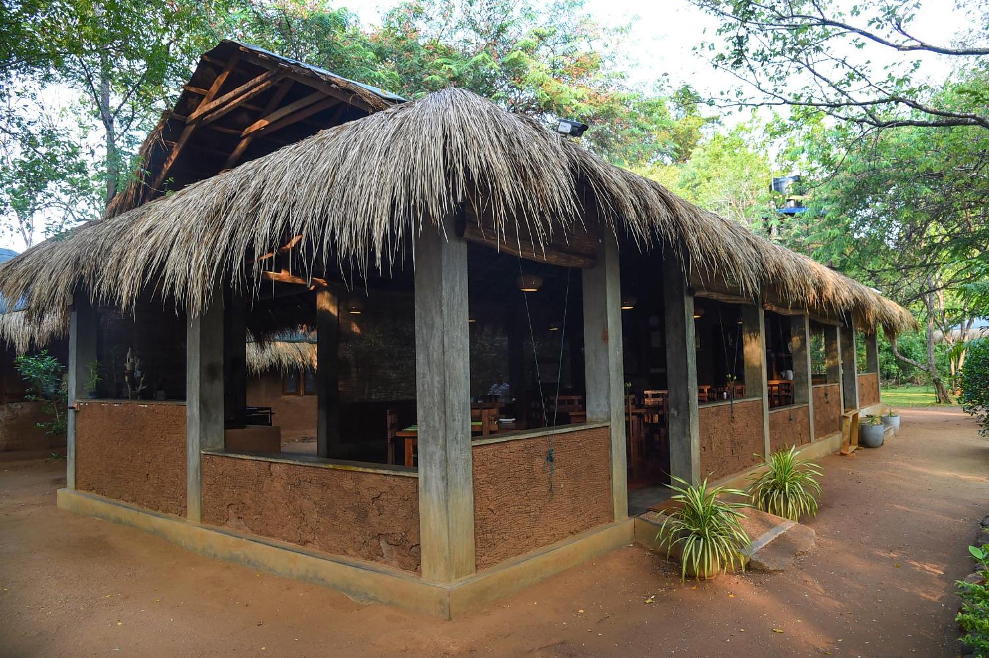 The Other Corner Habarana Exterior photo